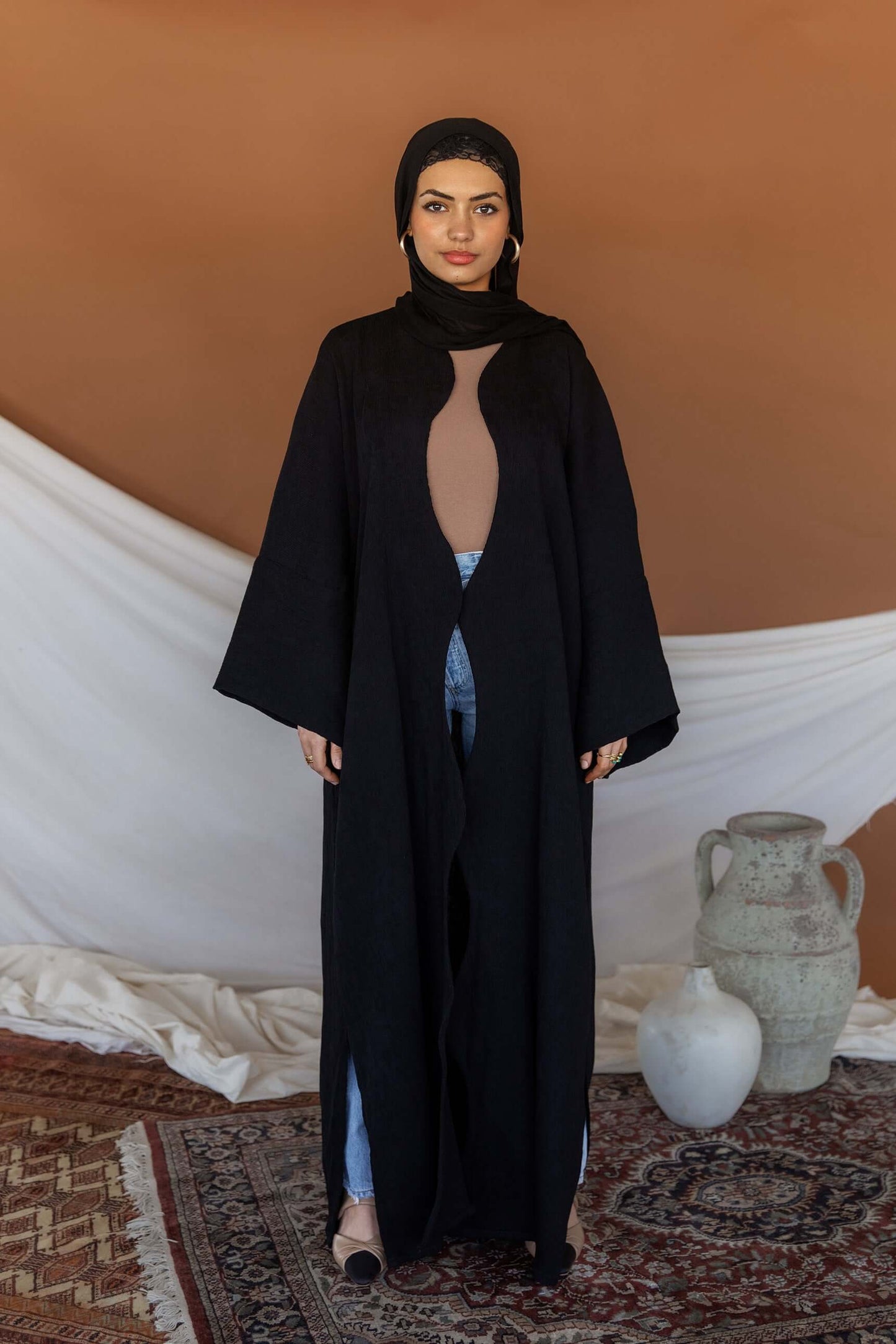 Abaya Noire Évasée